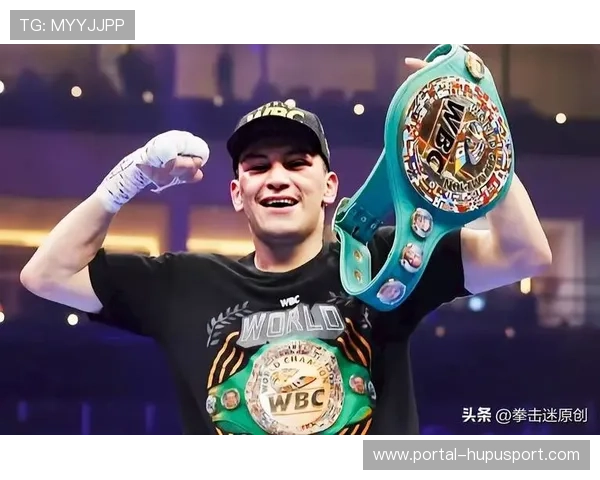 奥蒂兹组合拳逼退卢宾，裁判保护性终止引发全场欢呼